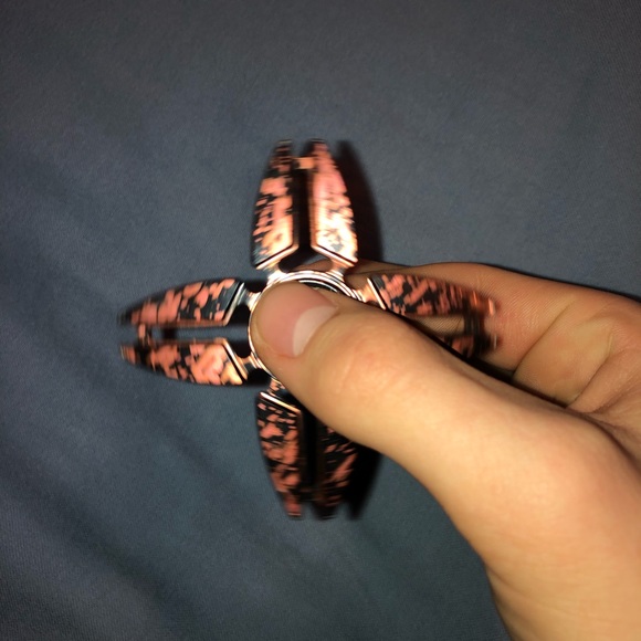 Fidget spinner - Picture 4 of 4